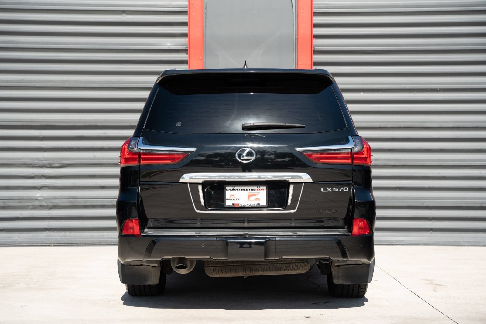 Used 2019 Lexus LX 570 4WD w/ Luxury Package image 12