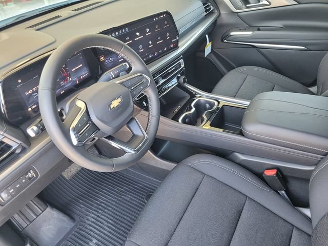 New 2026 Chevrolet Traverse LT w/ Driver Confidence Package AWD/4WD image 18
