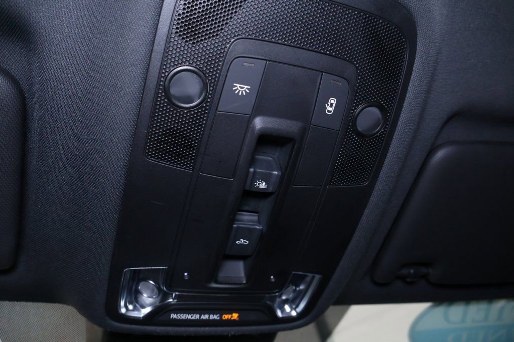 Used 2020 Audi Q3 2.0T Premium w/ Convenience Package image 28