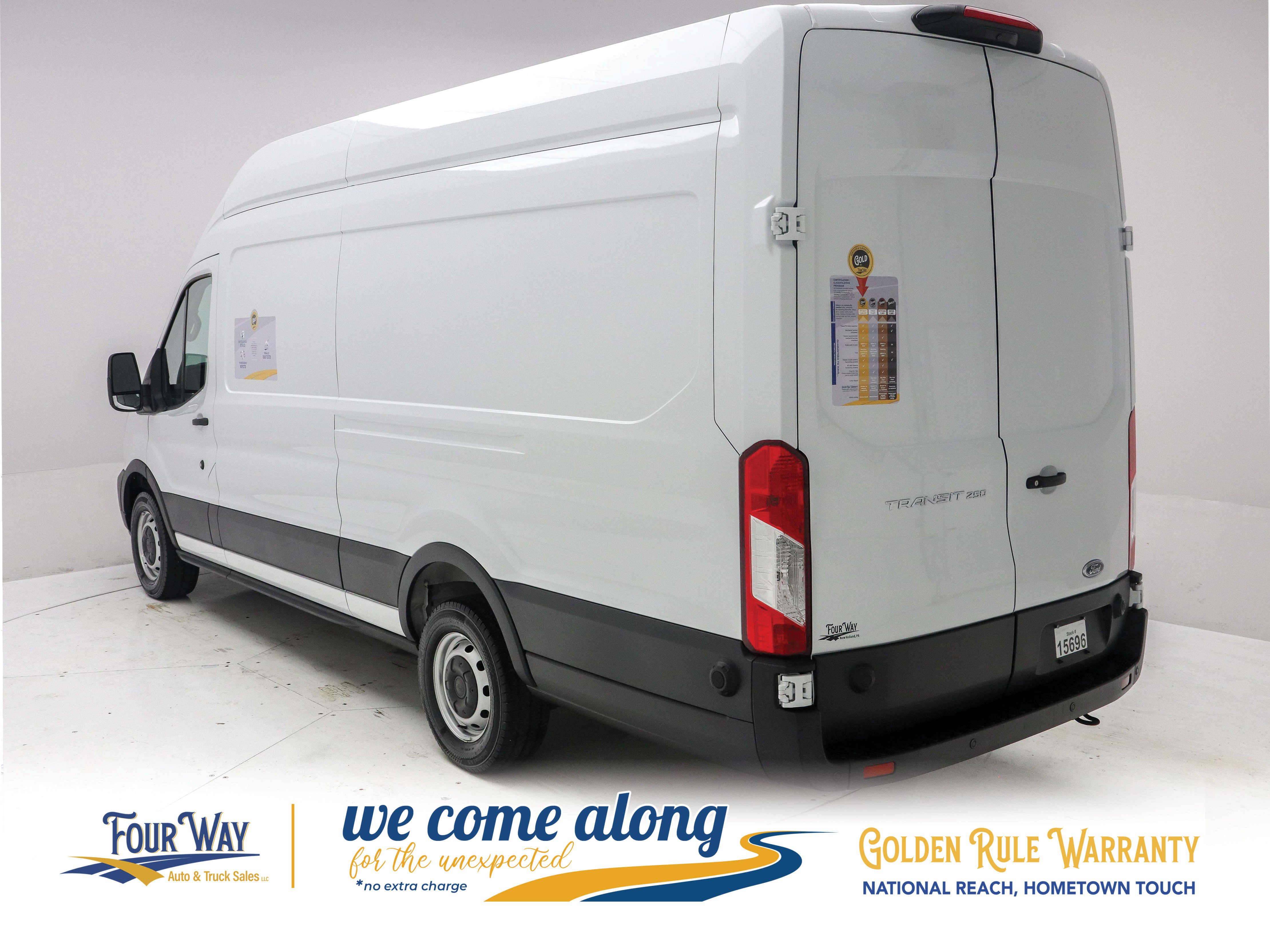 Used 2025 Ford Transit 250 148 High Roof Extended w/ Load Area Protection Package RWD image 6