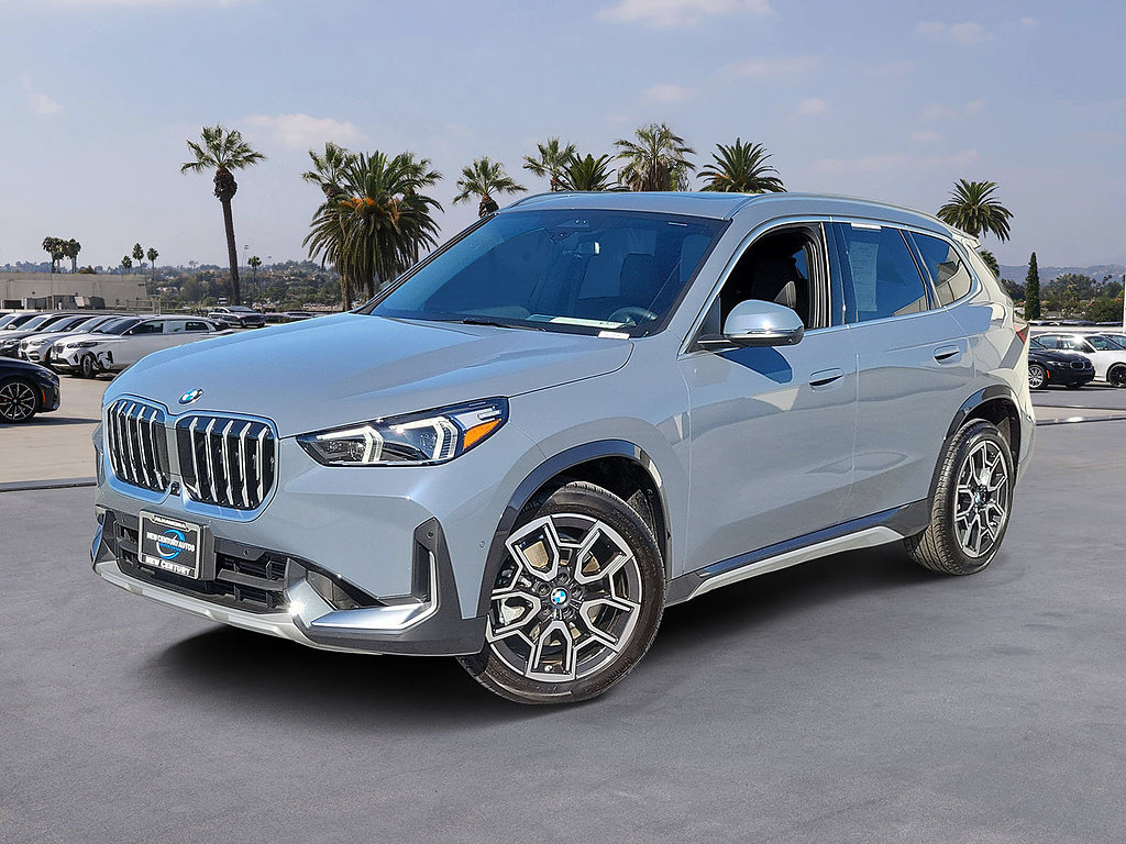 Used 2026 BMW X1 xDrive28i w/ Technology Package AWD/4WD image 1