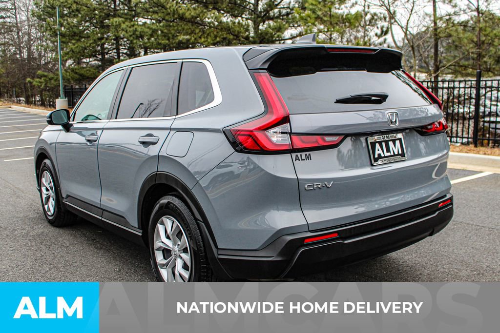 Used 2026 Honda CR-V LX image 4
