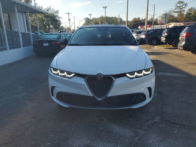 Used 2024 Alfa Romeo Tonale Ti w/ Premium Interior Package image 5