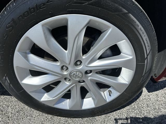 Used 2018 Buick Envision Premium AWD/4WD image 21