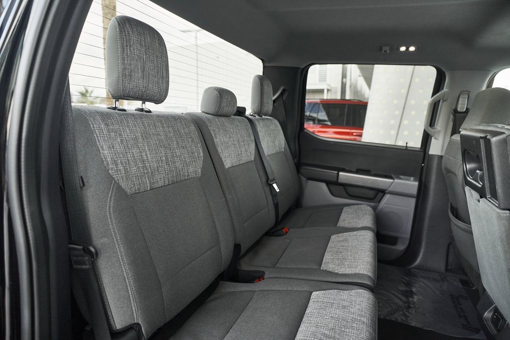 Used 2023 Ford F150 XLT image 31