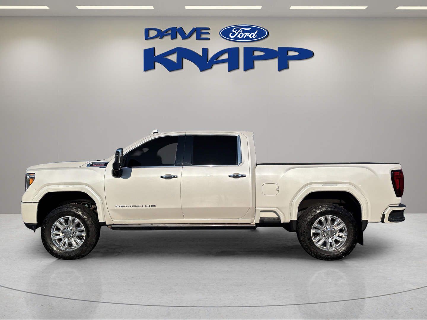 Used 2022 GMC Sierra 2500 Denali w/ Denali Ultimate Package AWD/4WD image 4