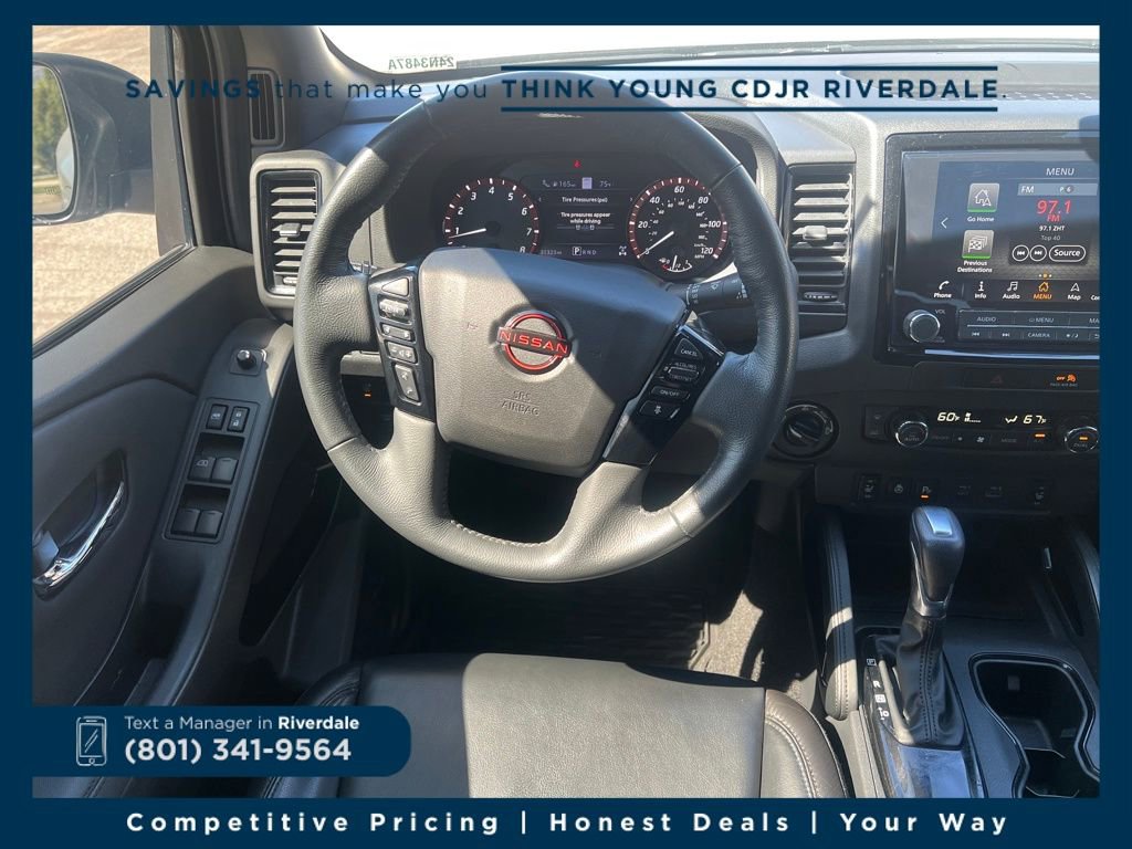 Used 2022 Nissan Frontier PRO-4X w/ Pro-4X Premium Package image 13