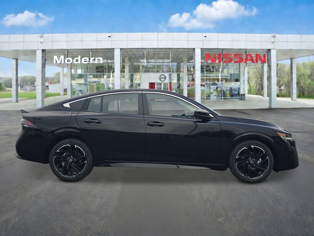 New 2026 Nissan Sentra SR FWD image 6