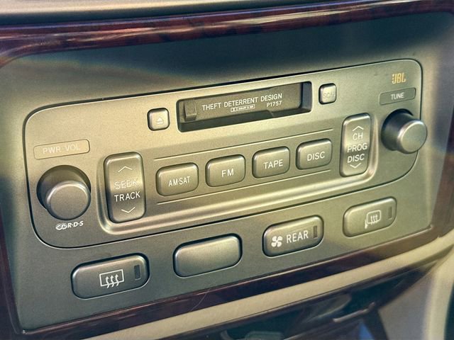 Used 2007 Toyota Land Cruiser w/ Convenience Pkg image 16