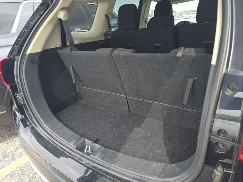 Used 2018 Mitsubishi Outlander SE FWD image 10