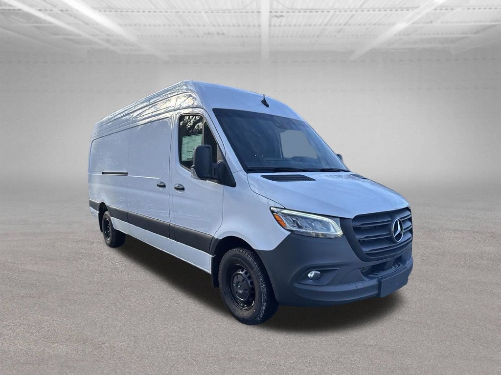 Used 2024 Mercedes-Benz Sprinter 3500 image 7