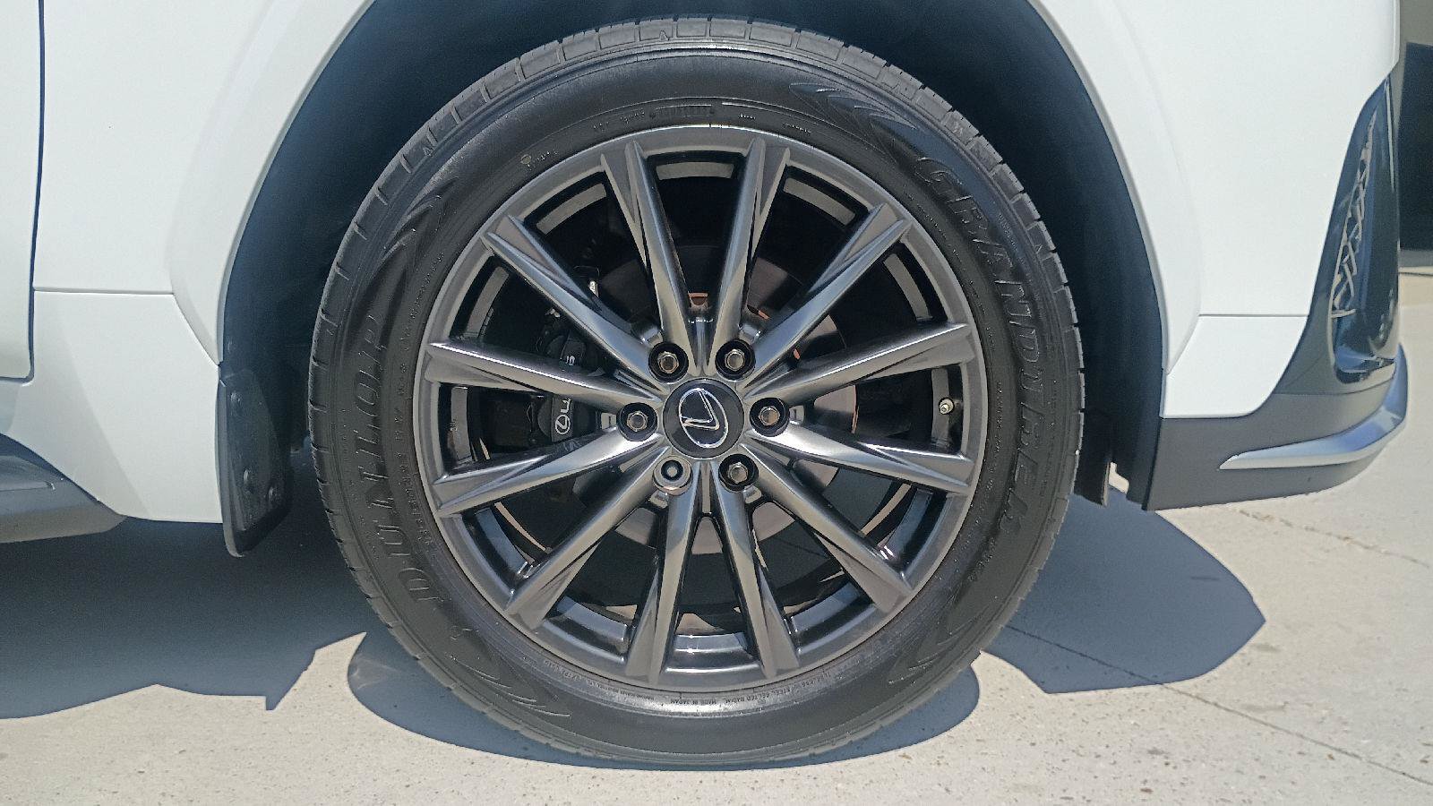 Used 2023 Lexus LX 600 F Sport w/ Accessory Package (Z1) AWD/4WD image 23