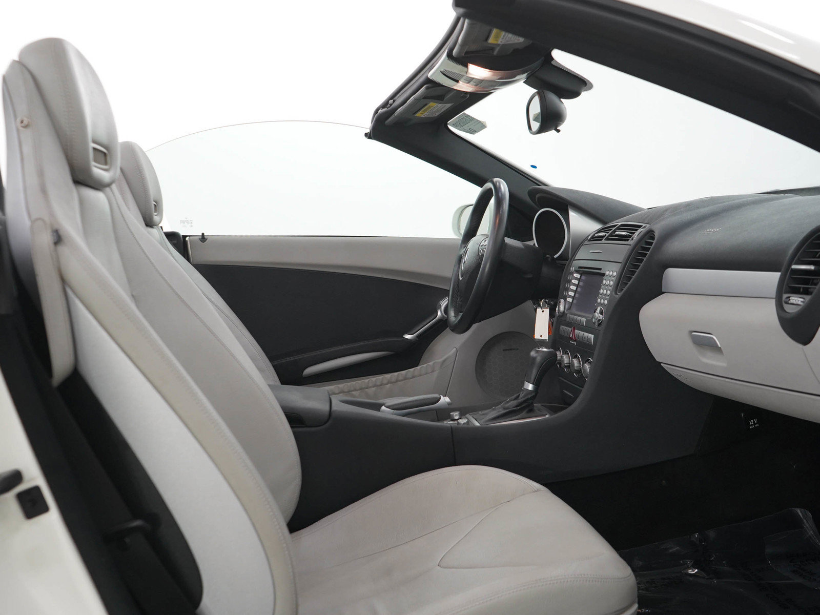 Used 2006 Mercedes-Benz SLK 350 image 11