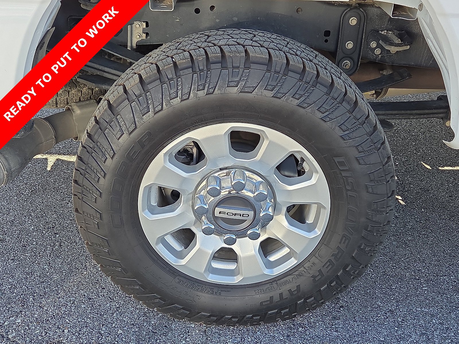 Used 2024 Ford F250 XLT w/ FX4 Off-Road Package image 5