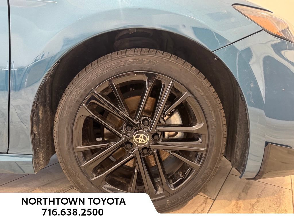 Used 2025 Toyota Camry SE FWD image 25