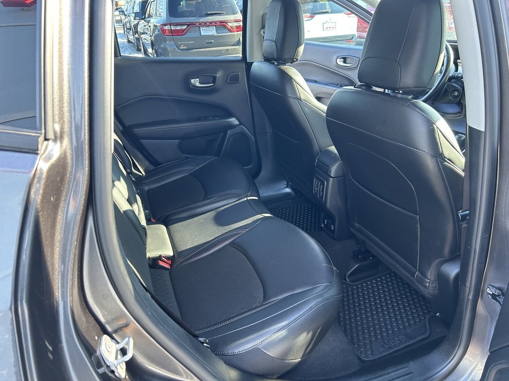 Used 2021 Jeep Compass Latitude w/ Sun and Sound Group image 13