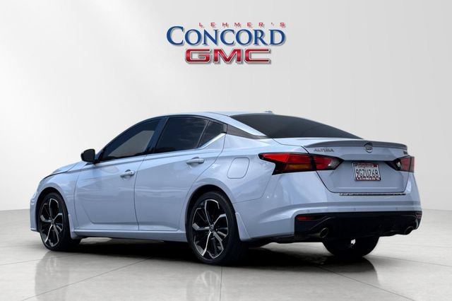 Used 2023 Nissan Altima 2.5 SR w/ SR Premium Package FWD image 6