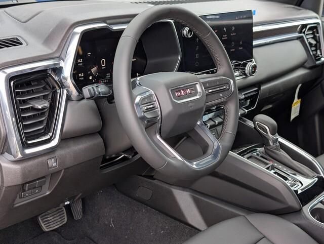 New 2026 GMC Canyon Elevation w/ Convenience Package RWD image 13
