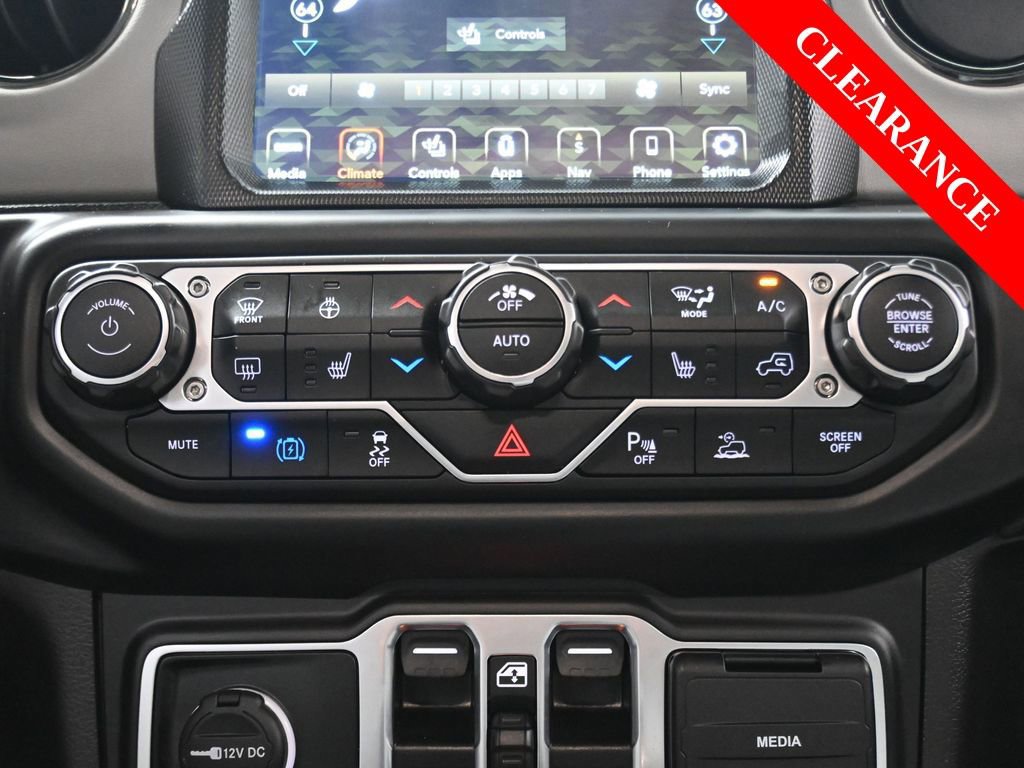 Used 2022 Jeep Wrangler Unlimited Sahara image 31