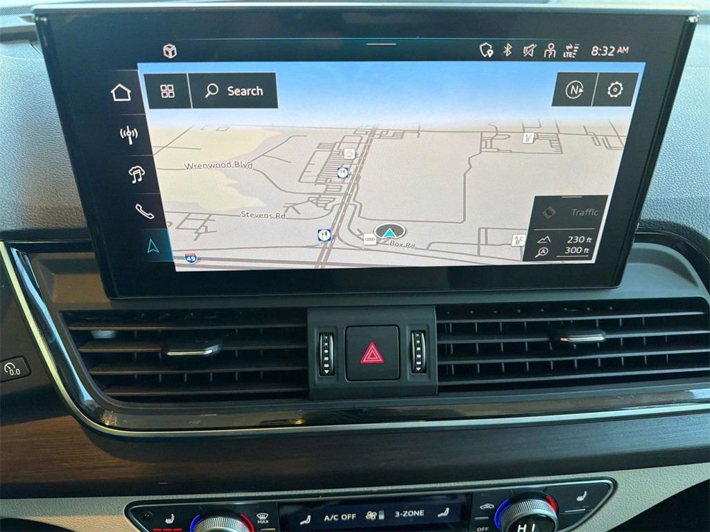 Used 2025 Audi Q5 2.0T Premium Plus w/ Premium Plus Package image 16