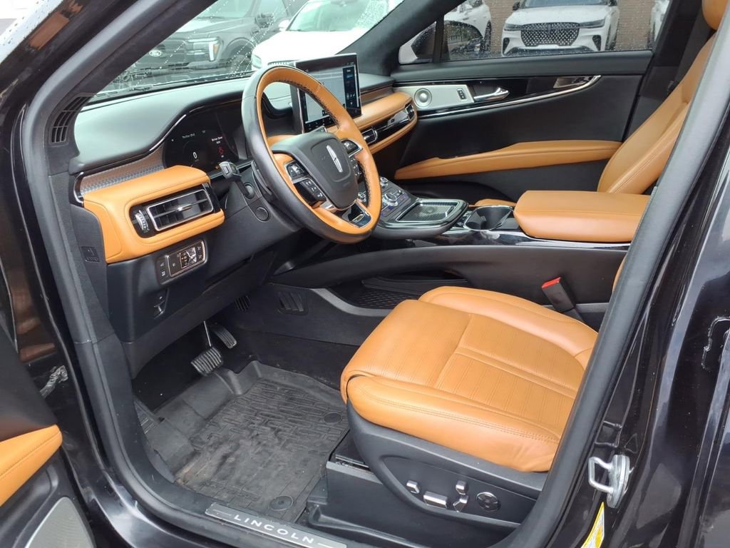 Used 2022 Lincoln Nautilus Black Label AWD/4WD image 10
