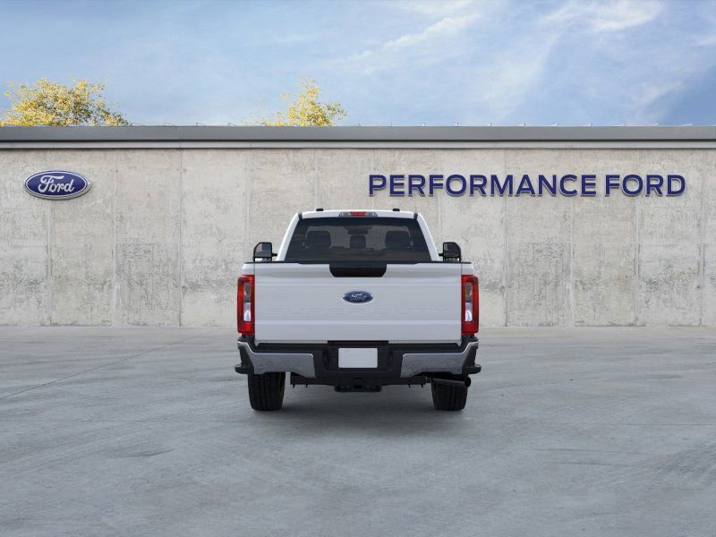 New 2024 Ford F350 XLT w/ FX4 Off-Road Package image 5