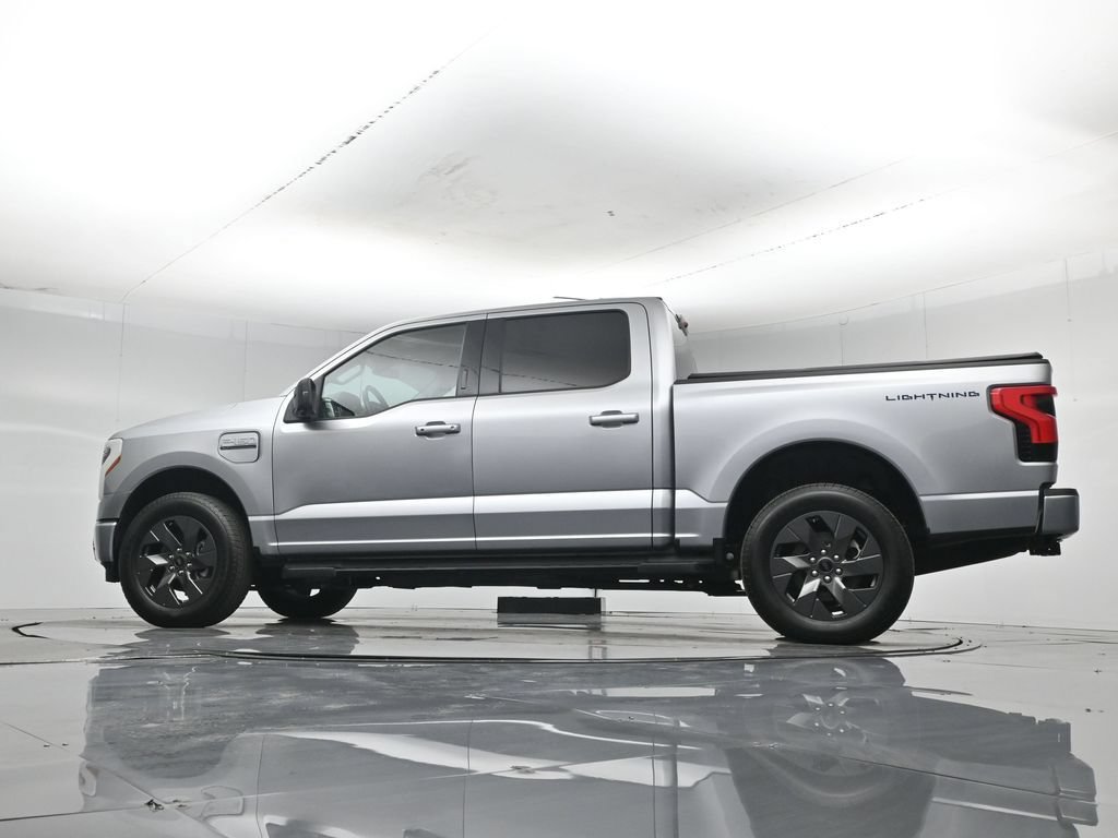 Used 2022 Ford F150 Lightning XLT w/ Equipment Group 312A High AWD/4WD image 57
