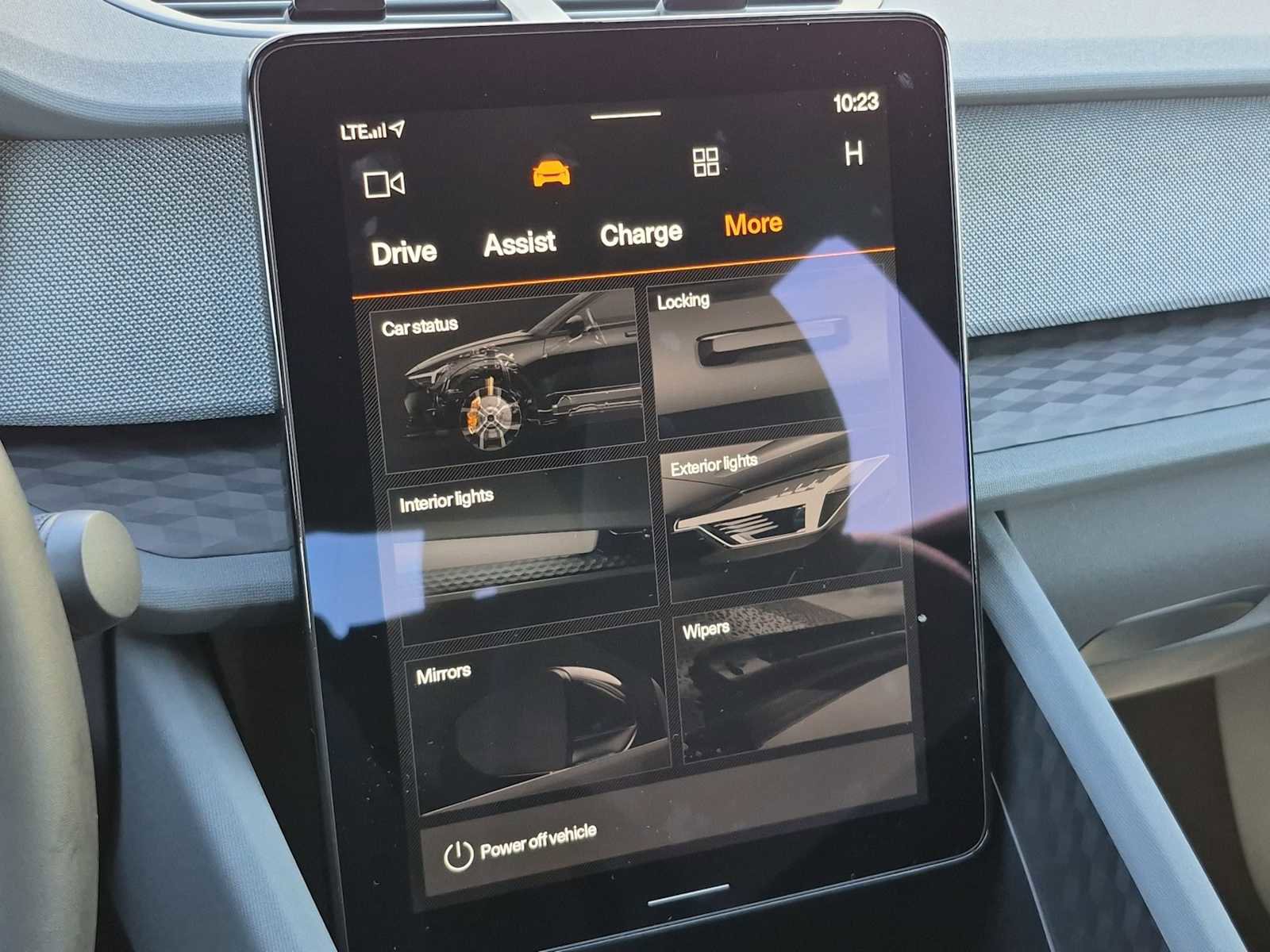 Used 2022 Polestar Polestar 2 w/ Pilot Package AWD/4WD image 28