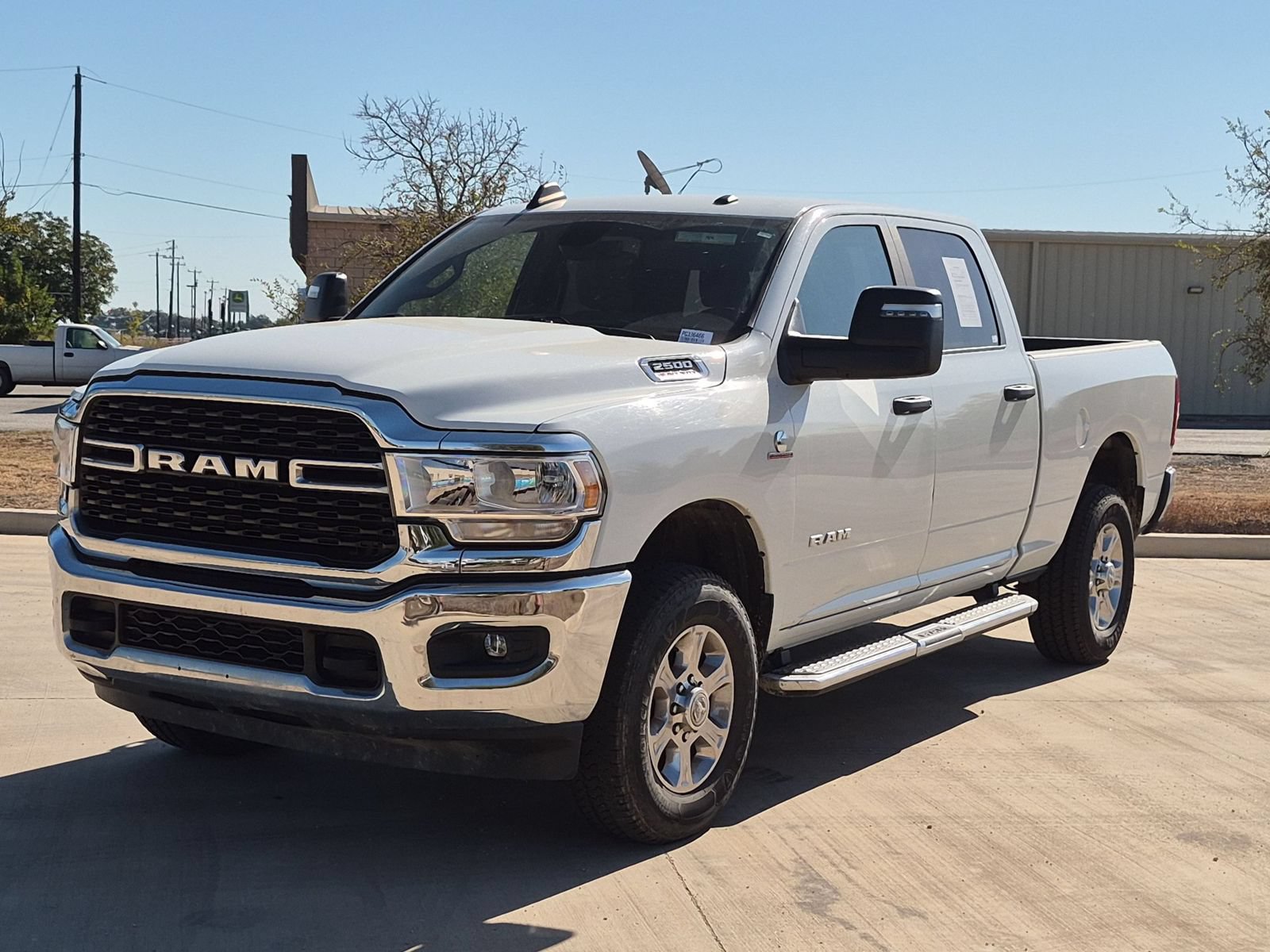 Used 2024 RAM 2500 Big Horn AWD/4WD image 7