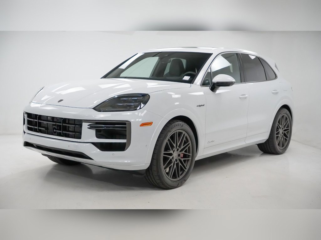 New 2025 Porsche Cayenne Turbo