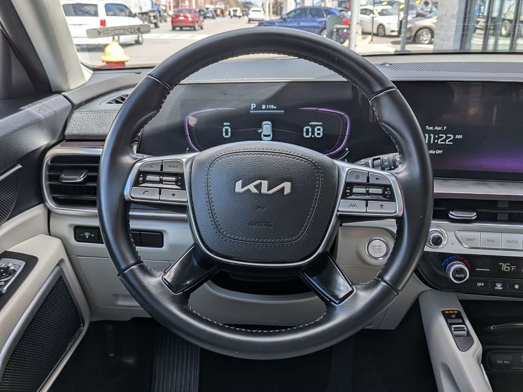 Used 2023 Kia Telluride S w/ S Sunroof Package image 15