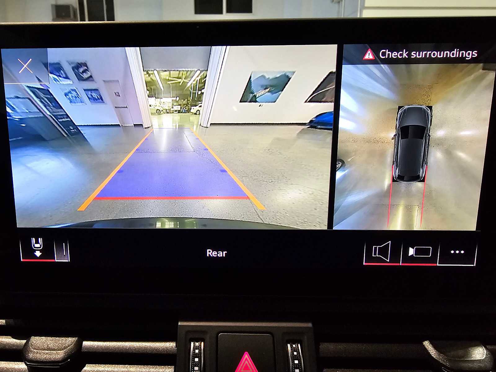 Used 2022 Audi Q5 e Premium Plus w/ Premium Plus Package image 25