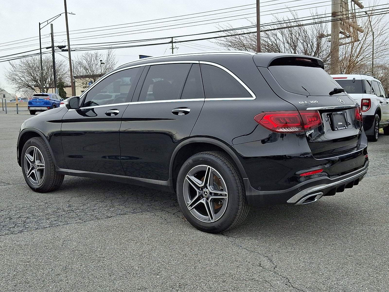 Used 2021 Mercedes-Benz GLC 300 4MATIC image 4