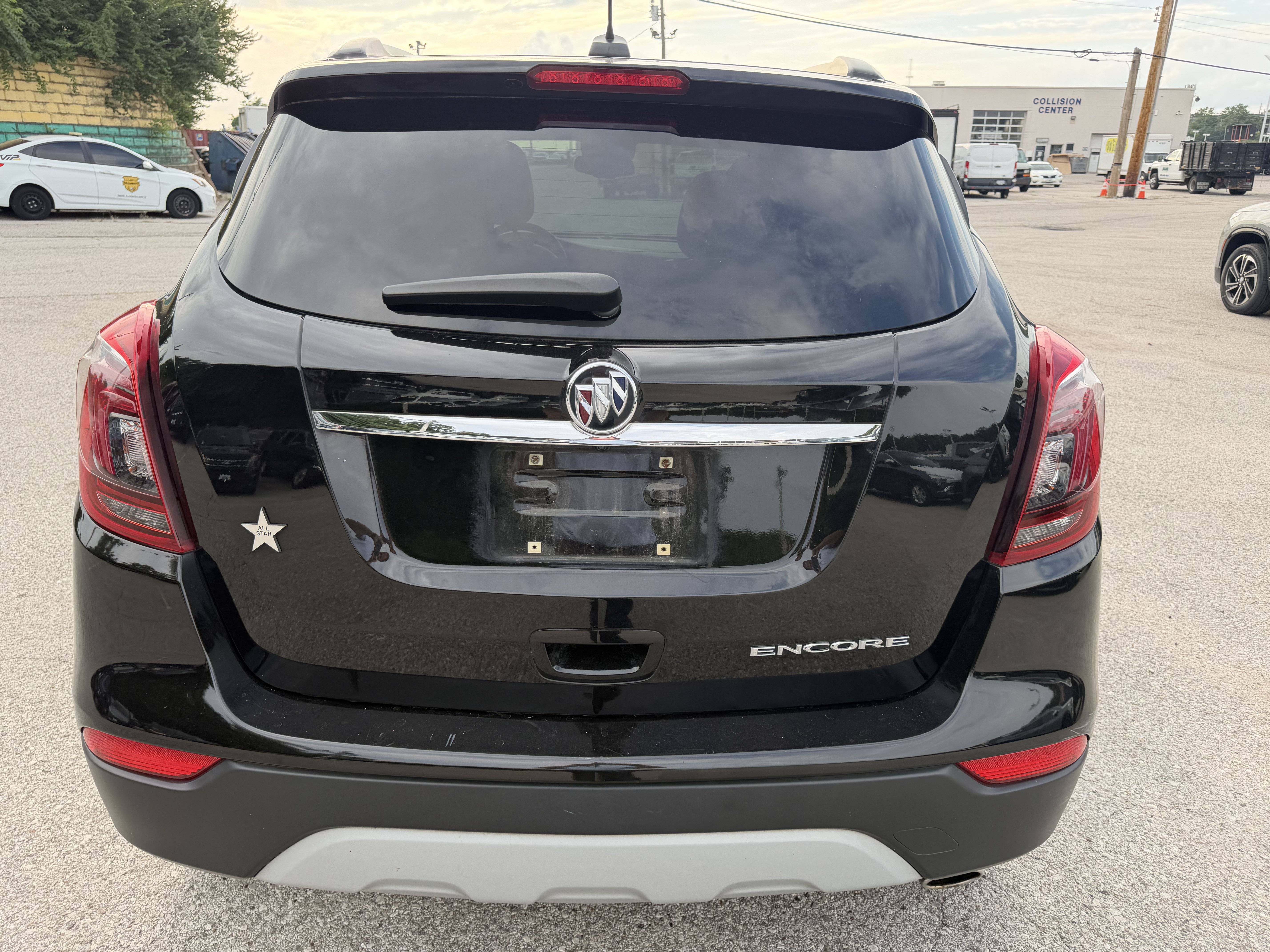 Used 2021 Buick Encore Preferred FWD image 6