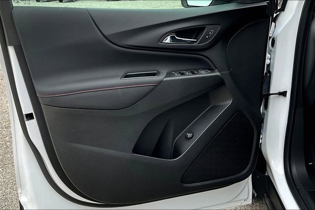 Used 2023 Chevrolet Equinox RS image 23