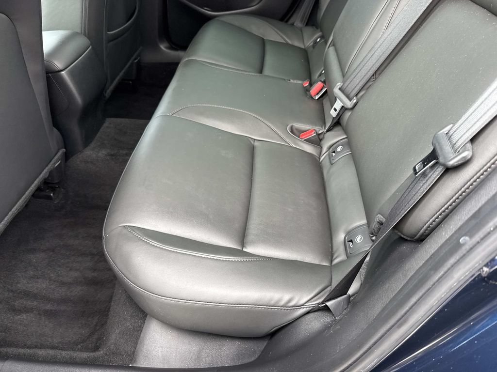 Used 2021 MAZDA MAZDA3 s FWD image 15