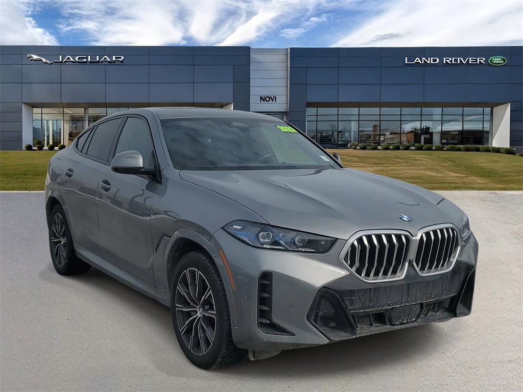 Used 2024 BMW X6 xDrive40i w/ Premium Package image 4
