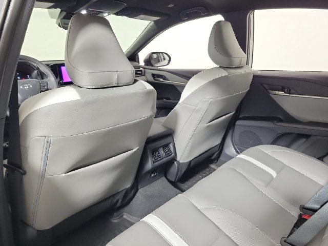 Used 2026 Toyota Camry SE w/ Convenience Package FWD image 10
