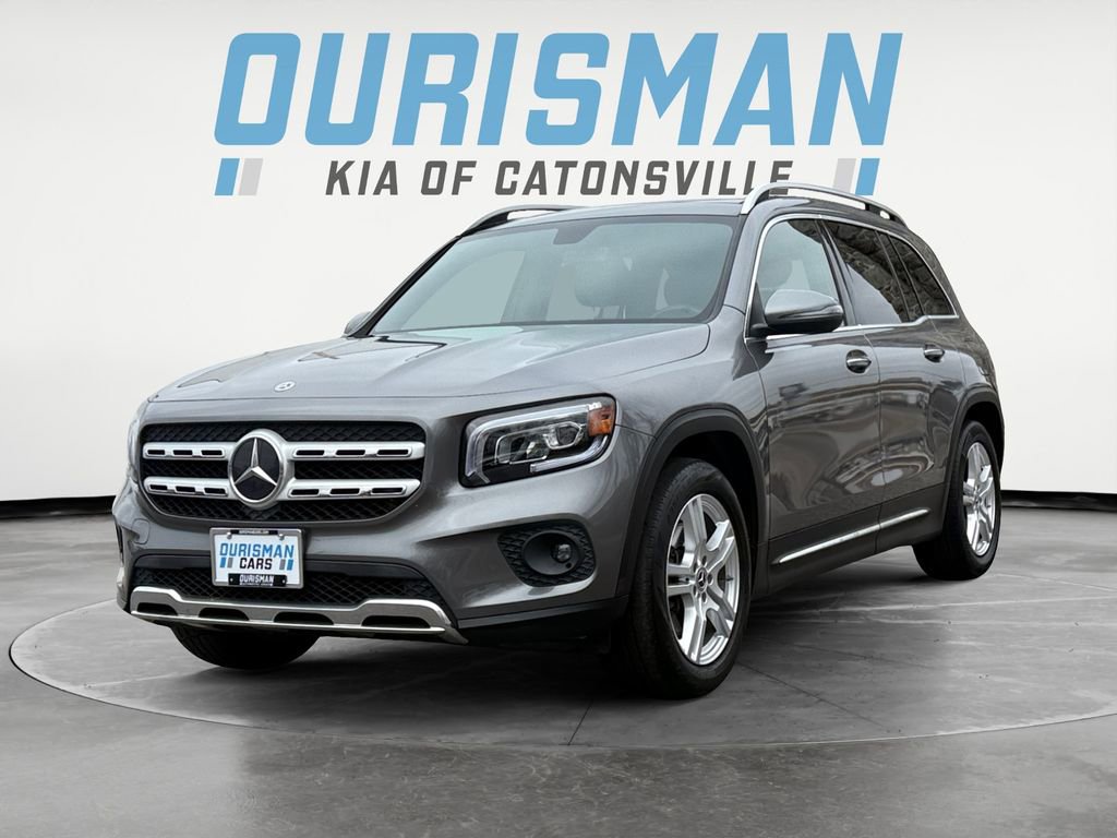 Used 2021 Mercedes-Benz GLB 250 4MATIC image 2