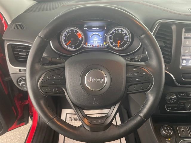 Used 2019 Jeep Cherokee Trailhawk w/ Cold Weather Group image 37