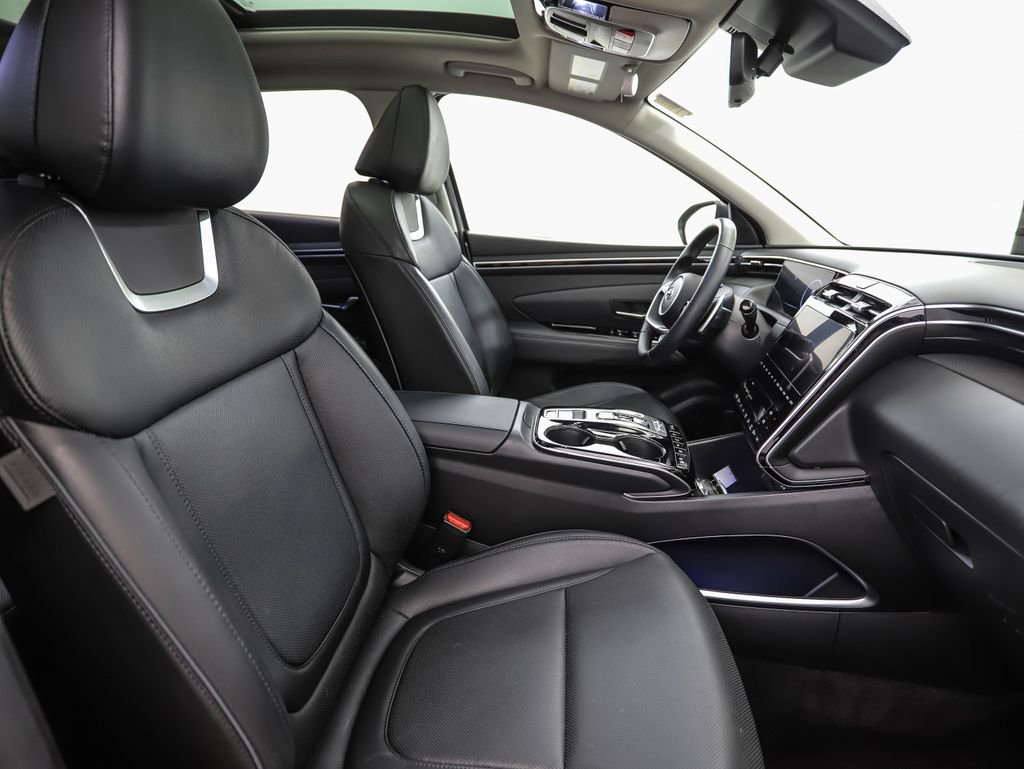 Used 2024 Hyundai Tucson Limited image 30