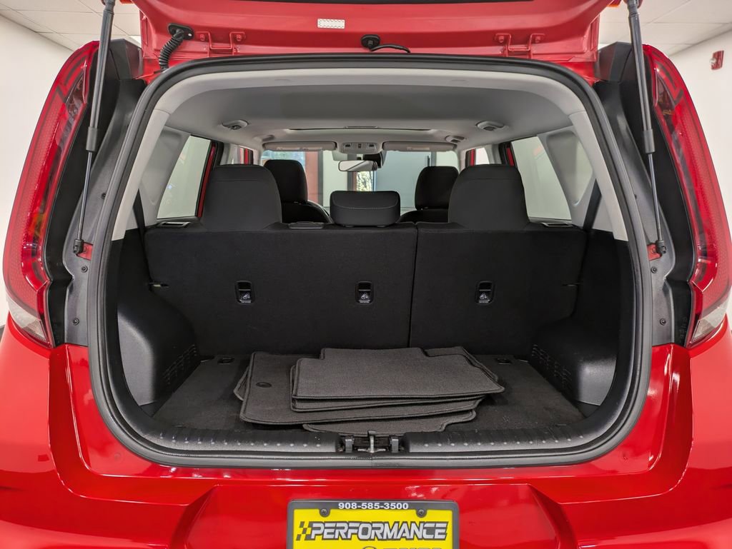 Used 2021 Kia Soul GT-Line image 25