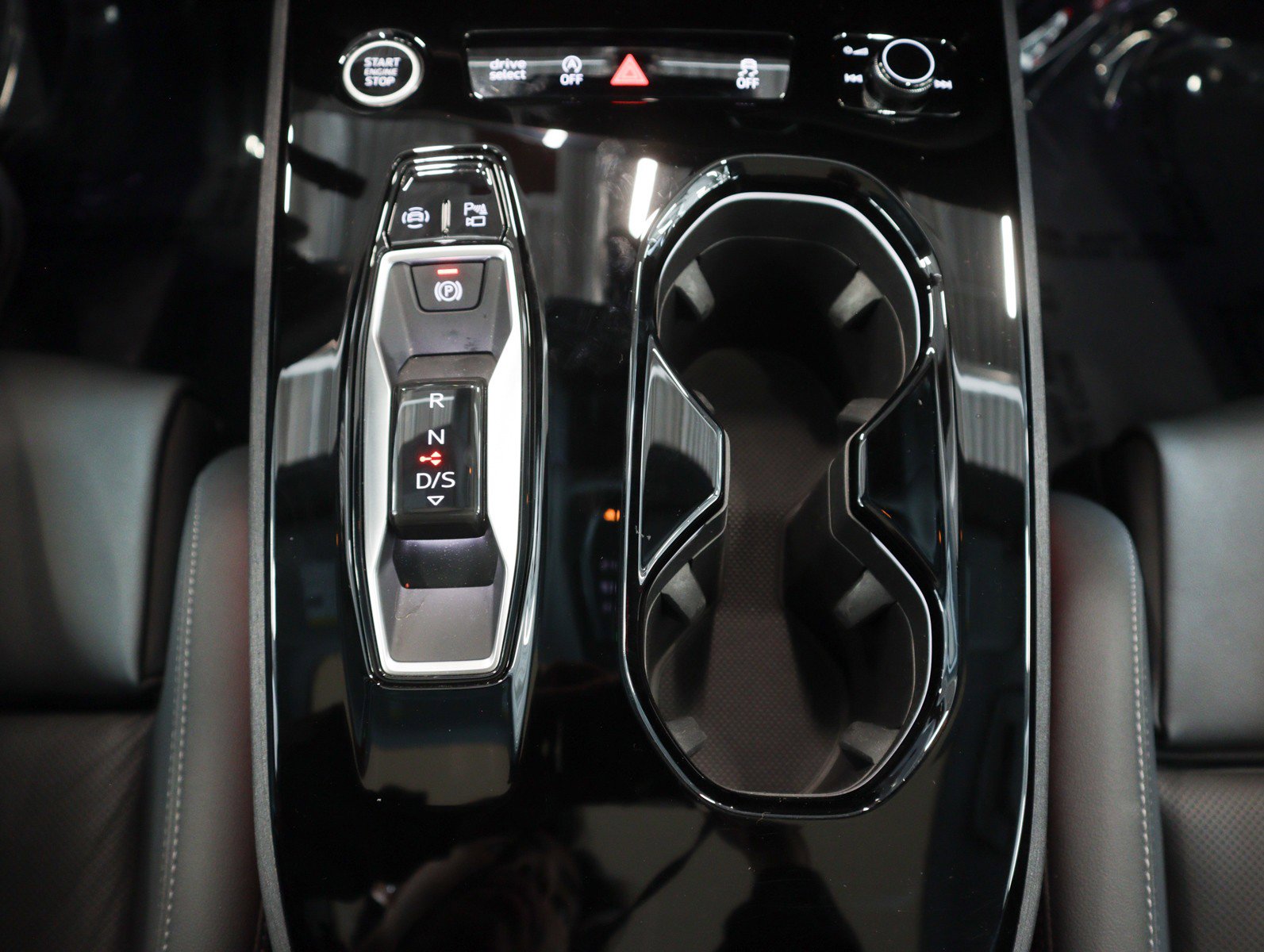 Certified 2025 Audi A5 2.0T Premium Plus w/ Premium Plus image 17