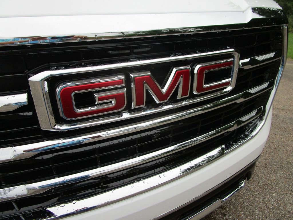 New 2026 GMC Yukon XL Elevation w/ Elevation Premium Package RWD image 31