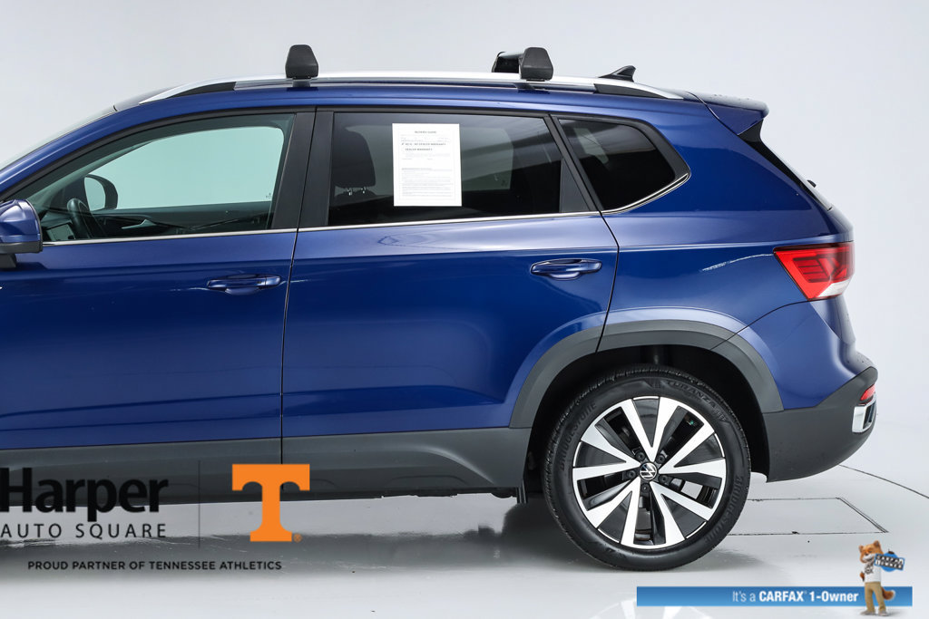 Used 2023 Volkswagen Taos SE w/ Panoramic Sunroof Package FWD image 42