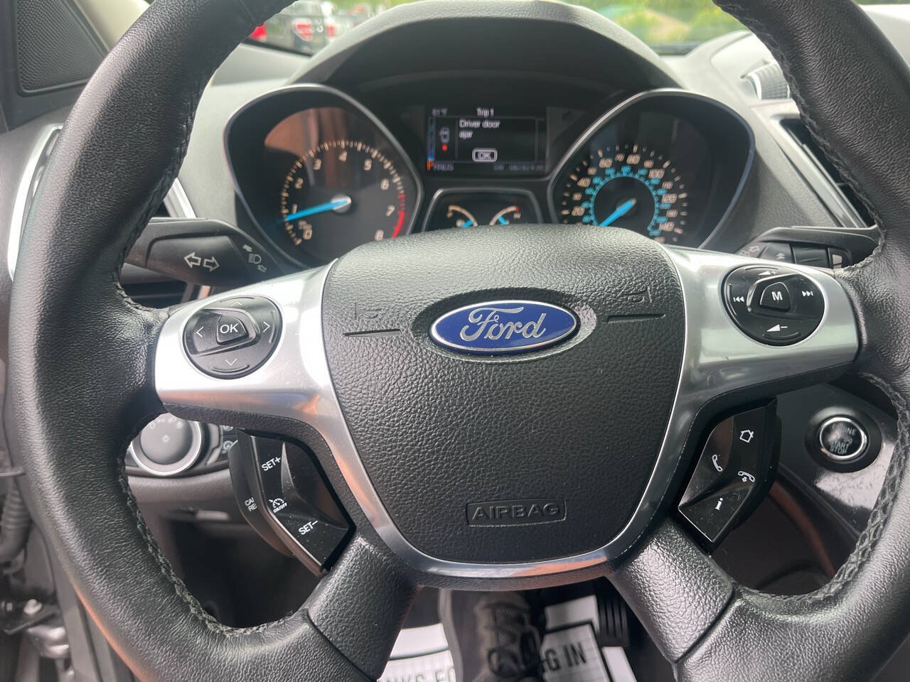Used 2013 Ford Escape Titanium w/ Parking Technology Pkg AWD/4WD image 25