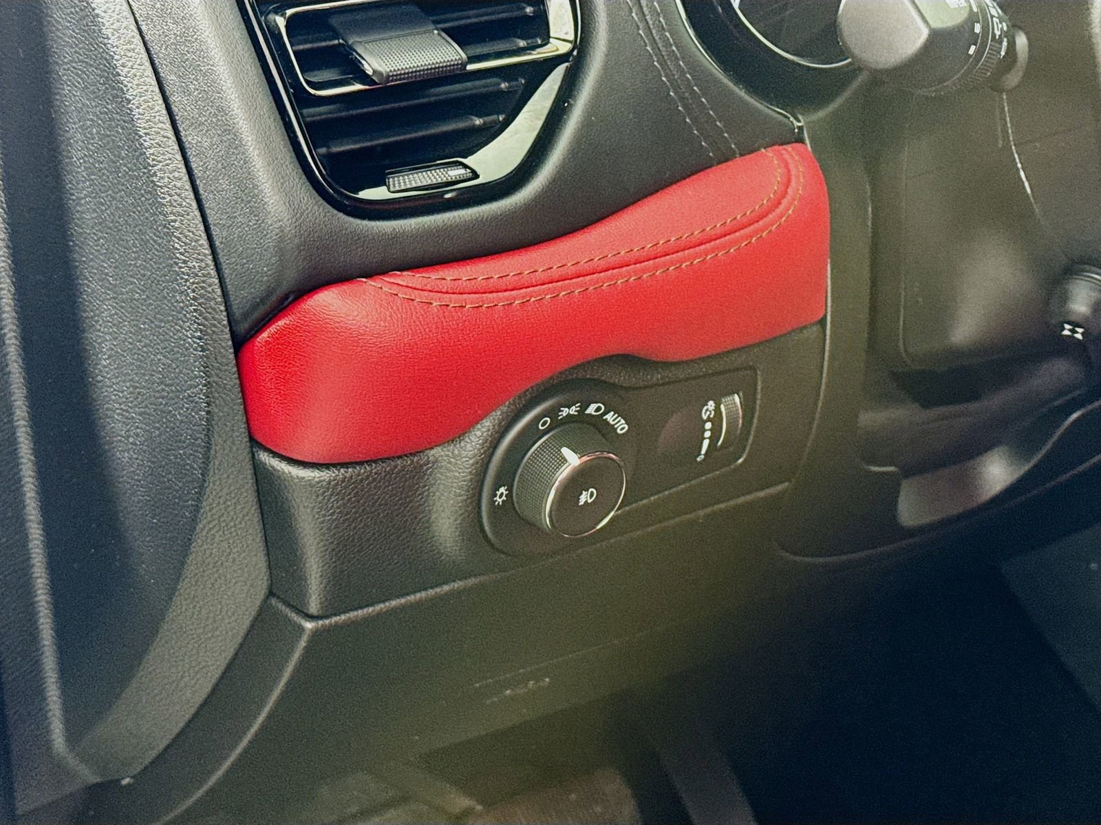 Used 2022 Dodge Durango R/T image 7