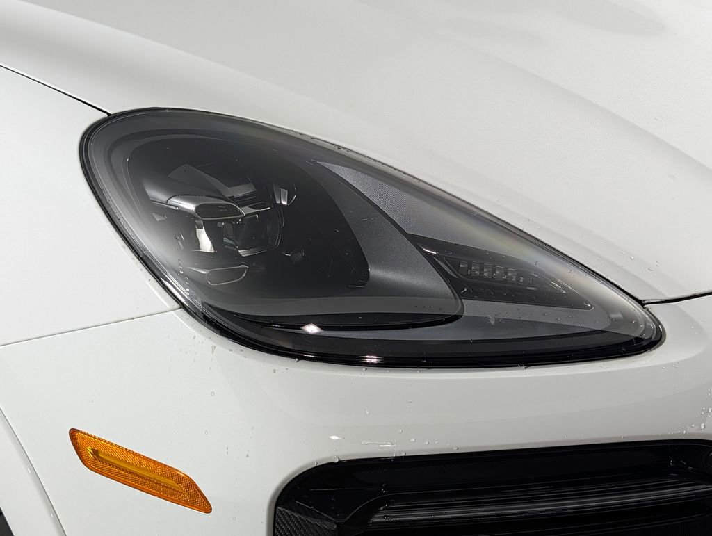 Used 2023 Porsche Cayenne GTS AWD/4WD image 11