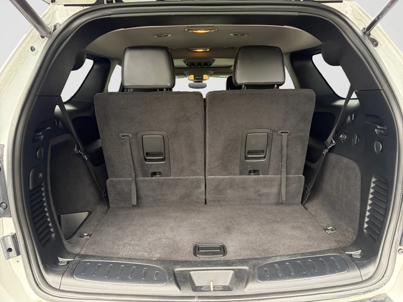 Used 2018 Dodge Durango GT w/ Premium Group AWD/4WD image 17