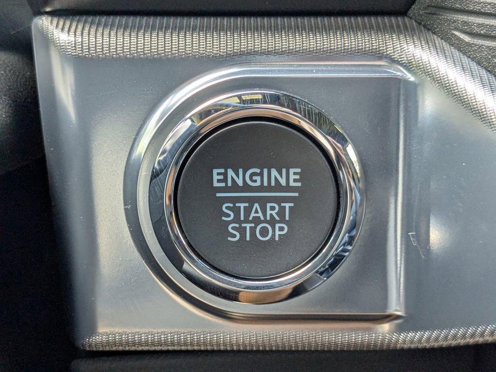 New 2025 Ford F150 Lariat w/ Equipment Group 502A High image 44